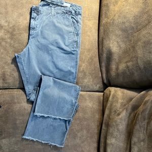 GAP Girlfriend Chino